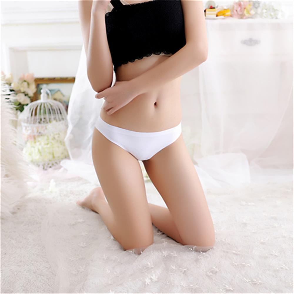 Quần Lót Lọt Khe Lưng Thấp Không Đường May Phong Cách Quyến Rũ