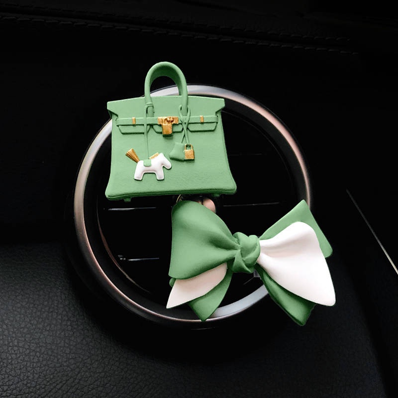 Internet Celebrity Auto Perfume Car Air Conditioning Outlet Aromatherapy Goddess Style Car Interior Decoration Decoration Supplies Fragrant Stone Female car accessories 01Qh