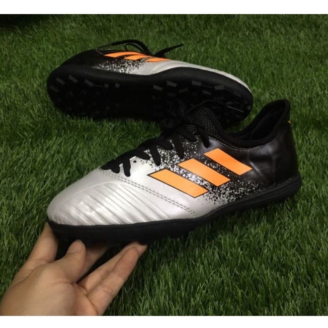 Giày đá bóng sân cỏ nhân tạo X đế cao su siêu bền  tặng tất [ CAM KẾT Y HÌNH]