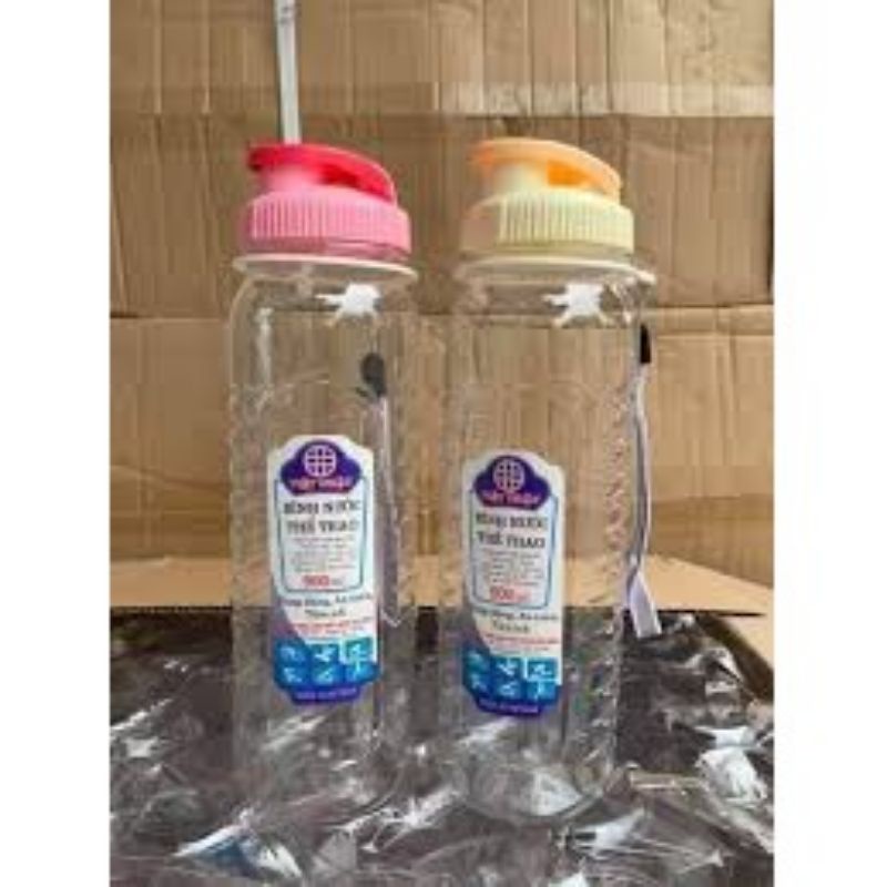 Bình nước thể thao 900ml chai PET có quai xách mang đi tập du lich