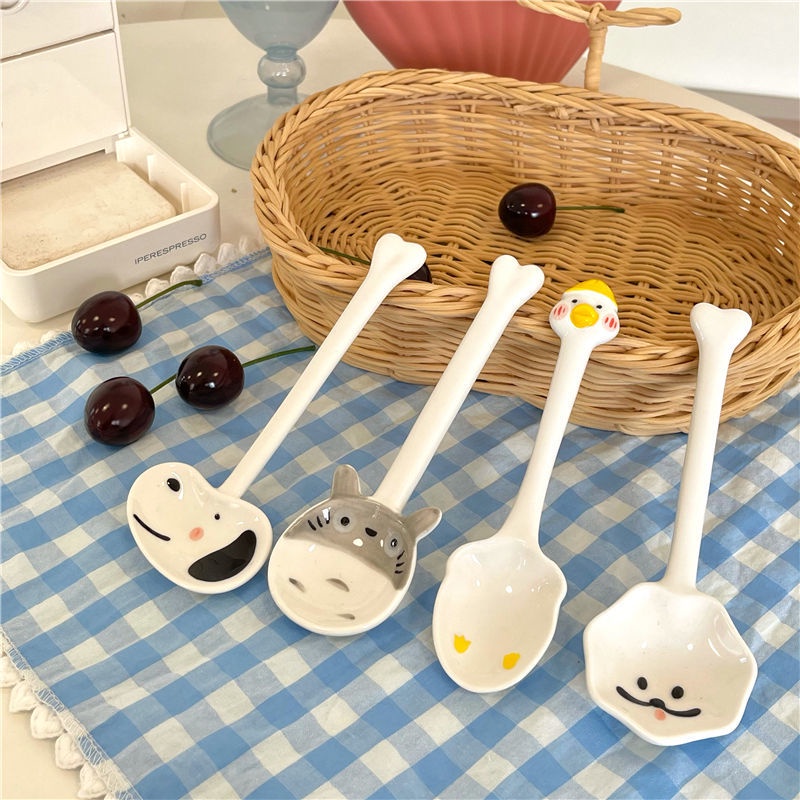 Muỗng Ăn Cơm Bằng Sứ In Hình Nhân Vật Hoạt Hình Hàng Xóm Của Nhật Bản Dễ Thương