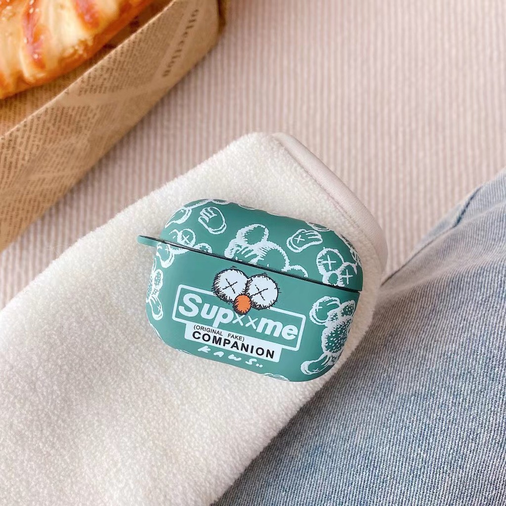 Vỏ Bảo Vệ Hộp Sạc Tai Nghe Airpods 1 / 2 / Pro Hình Kaws Sesame Street Độc Đáo | BigBuy360 - bigbuy360.vn