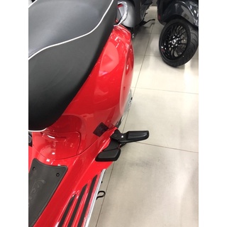 gác chân vespa Sprint / Primavera