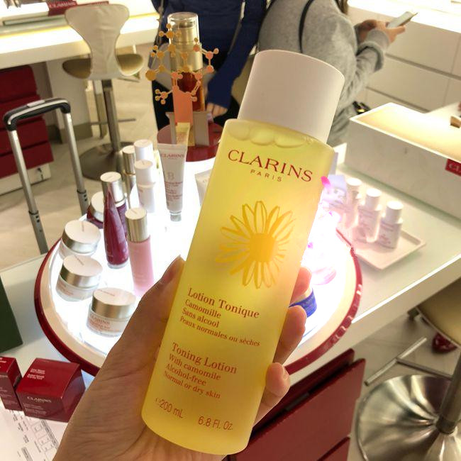 Yolo ❤ Nước hoa hồng Clarins / Clarins Toning Yellow Essence Toner 200ml Nước hoa hồng dưỡng ẩm nhẹ nhàng