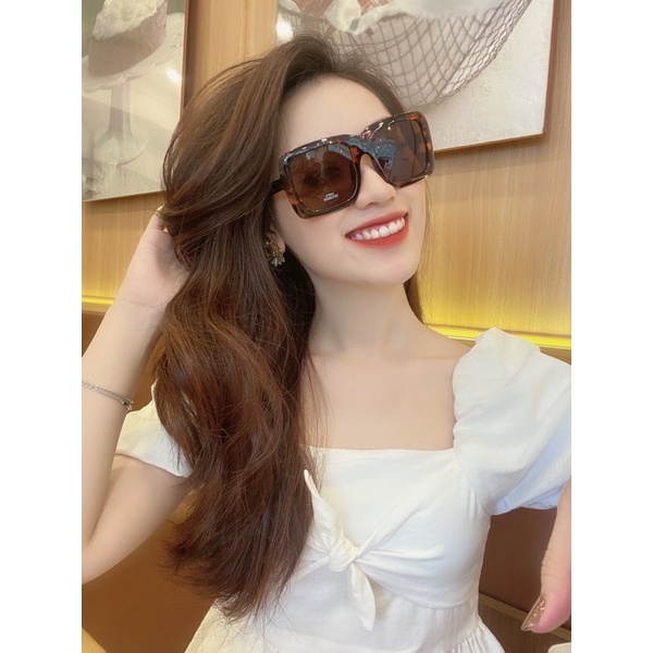 Kính nữ Madein chính hãng có mail mua hàng của web