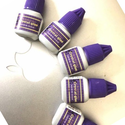 Keo nối mi hiệu Crystal glue