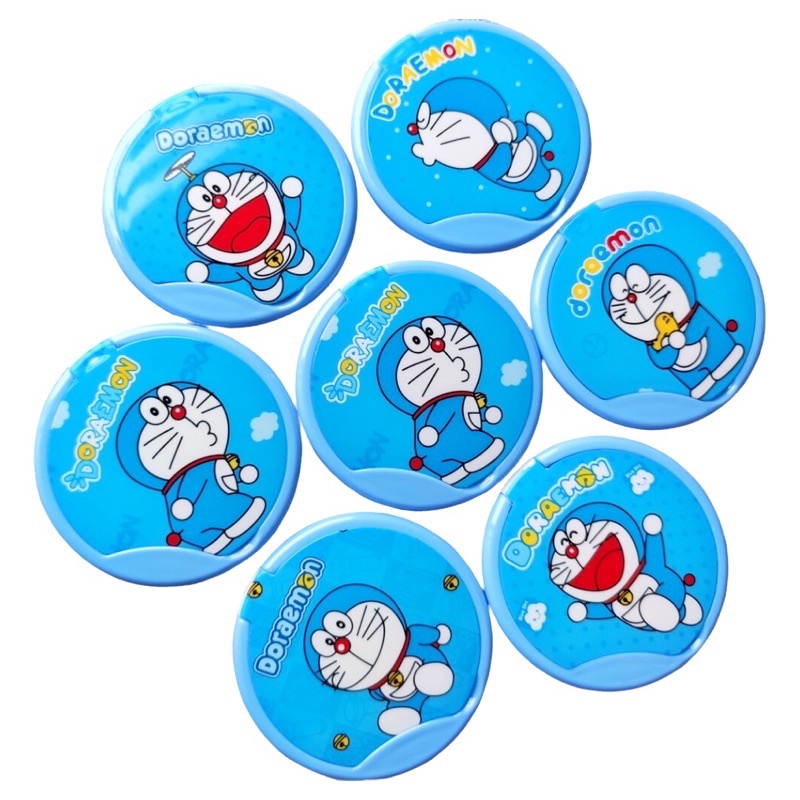 Gương trang điểm tròn bỏ túi kèm lược hình Doraemon