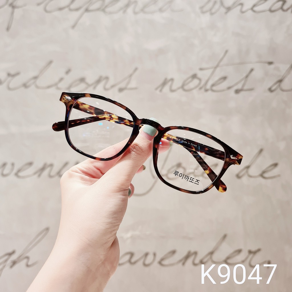 Kính mắt nam nữ Lily Eyewear mắt kính vuông giả cận thời trang Hàn Quốc K9047 | BigBuy360 - bigbuy360.vn