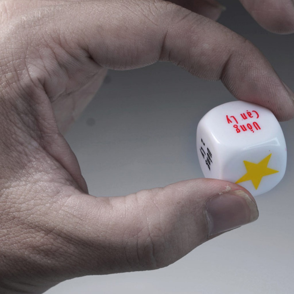 XÍ NGẦU UỐNG BIA - XÚC XẮC ĂN NHẬU TIẾNG VIỆT COMBO 5 VIÊN XÍ NGẦY ĂN NHẬU QUÀ TẶNG BẠN BÈ