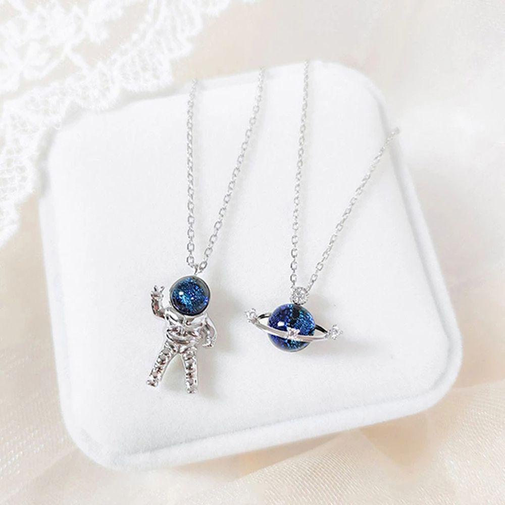 Vòng Cổ Choker Bằng Hợp Kim Hình Phi Hành Gia Cá Tính