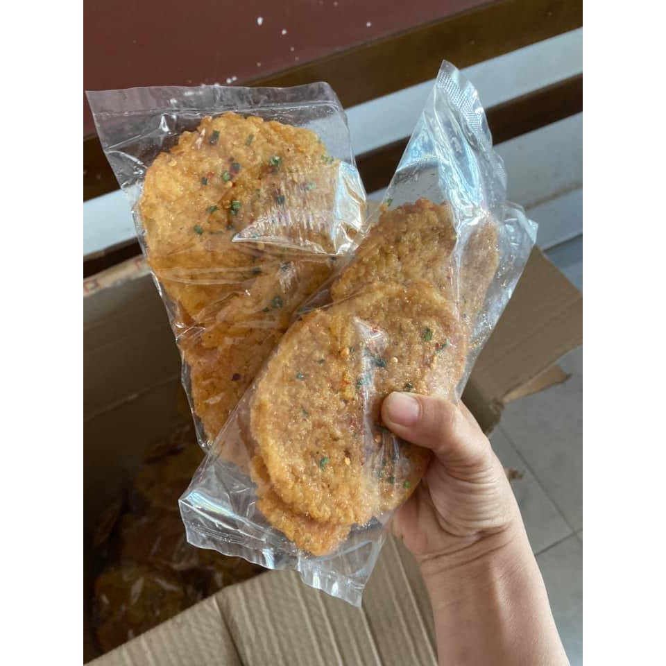 Sỉ= lẻ 1 bịch cơm cháy mắm hành