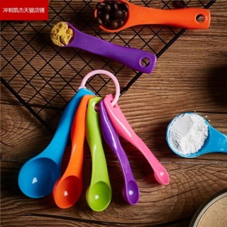 Bộ 5 muỗng/thìa đong gia vị bằng nhựa nhiều màu sắc