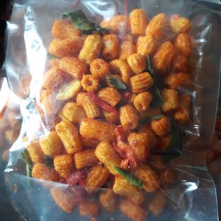 Nui khô lá chanh ớt siêu cay 100gr (như hình)
