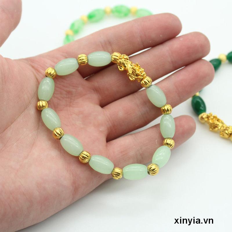 Vòng Tay Hạt Đá Mã Não Hình Oval Cứng Vàng May Mắn Cho Nữ