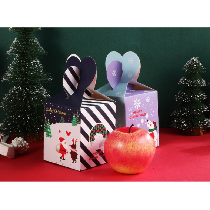Hộp đựng quà Giáng Sinh cỡ 8.5x8.5x10cm dùng làm hộp quà tặng hoặc treo cây thông Noel