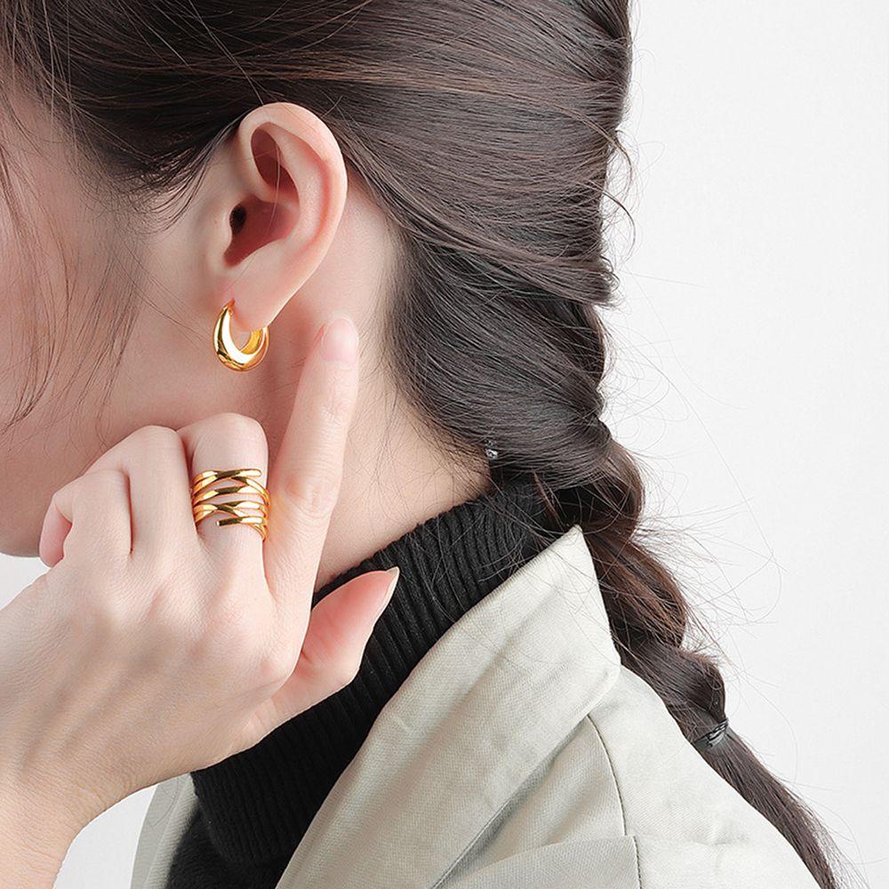 Bông Tai Dạng Vòng Cổ Điển Cho Nữ