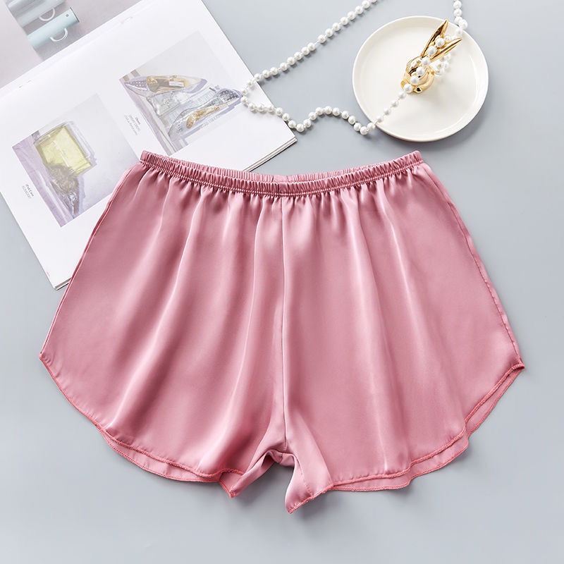 Quần Đùi (Lụa Satin) mềm mát - Mặc nhà hoặc mặc trong váy_( mã QD-01 )