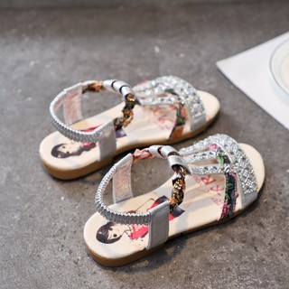 Giày sandal dễ thương cho bé gái