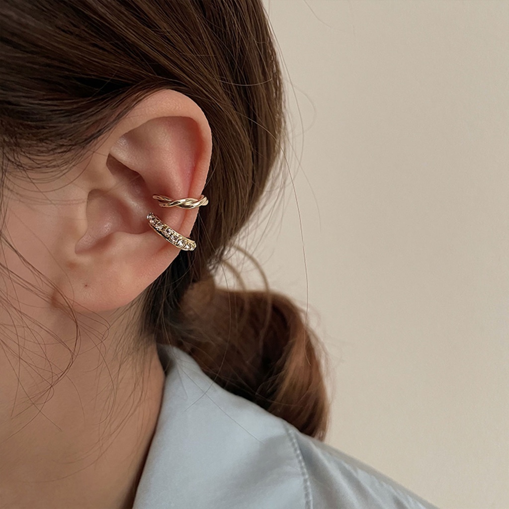 Bộ Ba Món Khuyên Tai Dạng Kẹp Không Xỏ Lỗ Phối Dây Xích Xoắn Đính Đá Zircon Phong Cách Retro Sang Trọng Đơn Giản Thời Trang Dành Cho Bạn Nữ 2022