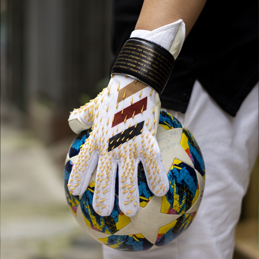 Găng Tay Thủ Môn Adidas Predator Freak Completition White - Neuer Special Edition