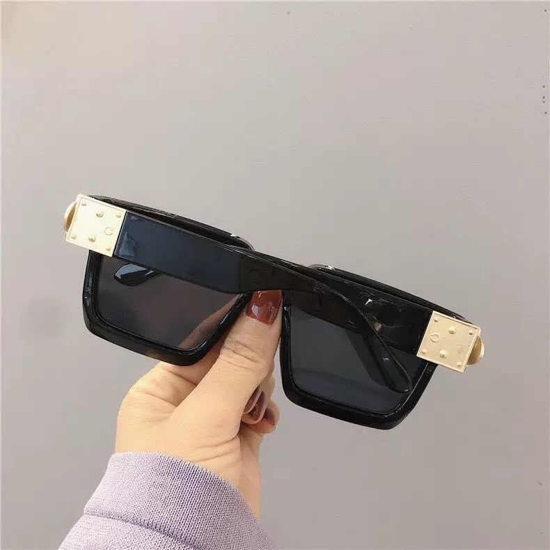 Mắt Kính Thời Trang VUÔNG LOGO 003 nội địa sang chảnh cao cấp chống nắng tia uv tia cực tím sỉ rẻ sun glasses | BigBuy360 - bigbuy360.vn