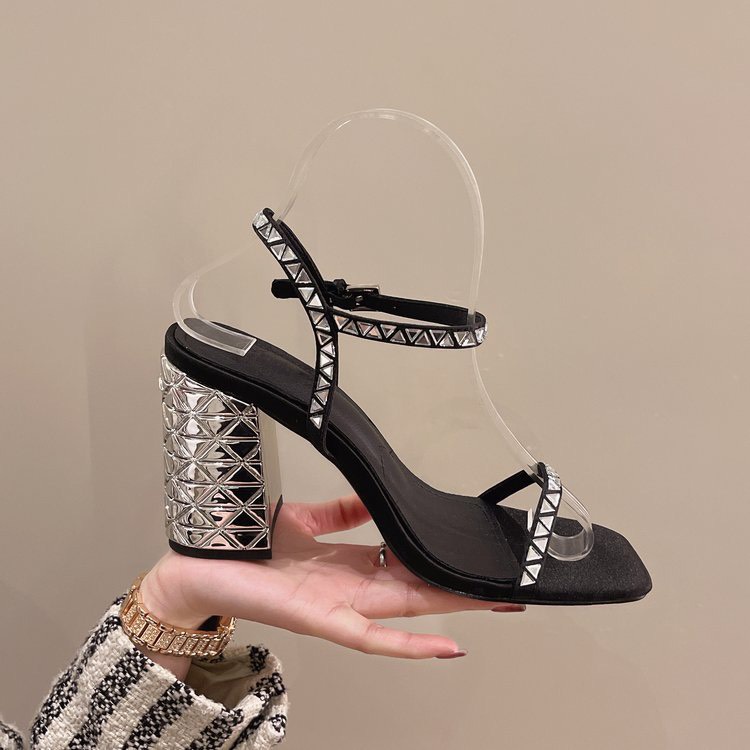 Sandal Cao Gót 9p Dây Quai Phối Viền Đá Gót Sáng Bạc Cực Sang Form Chuẩn - Xăng Đan Nữ Chị Chảnh Store