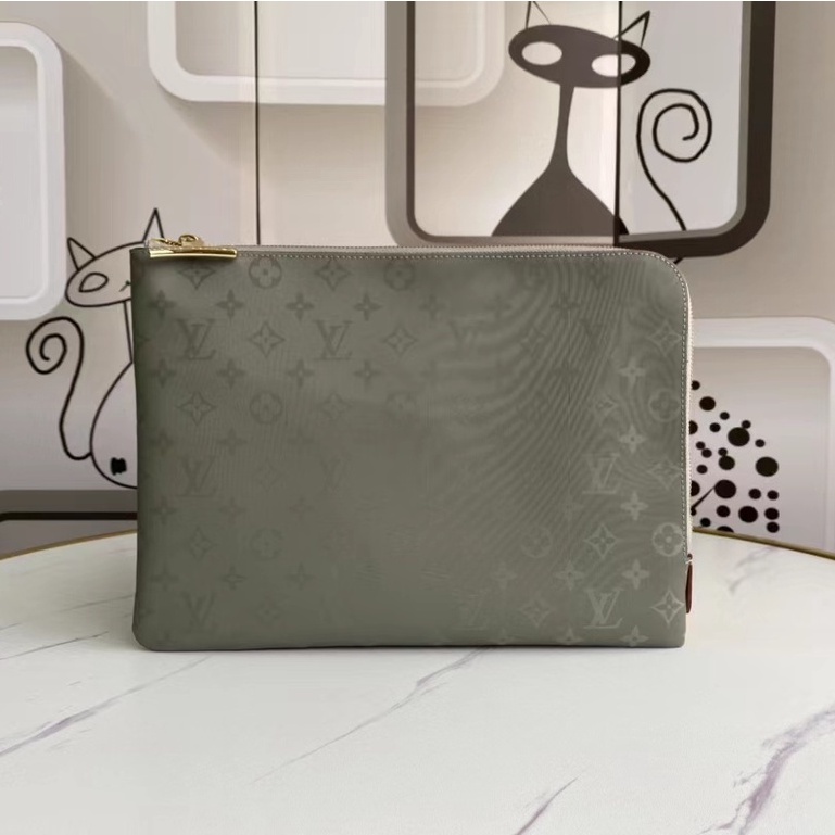 Sẵn sàng giao hàng Louis Vuitton LVM43442 Nam thời trang mới Túi xách đa chức năng nhẹ nhàng Bao đựng ipad
