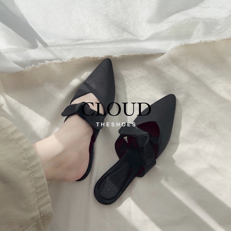 Flat mũi nhọn nơ