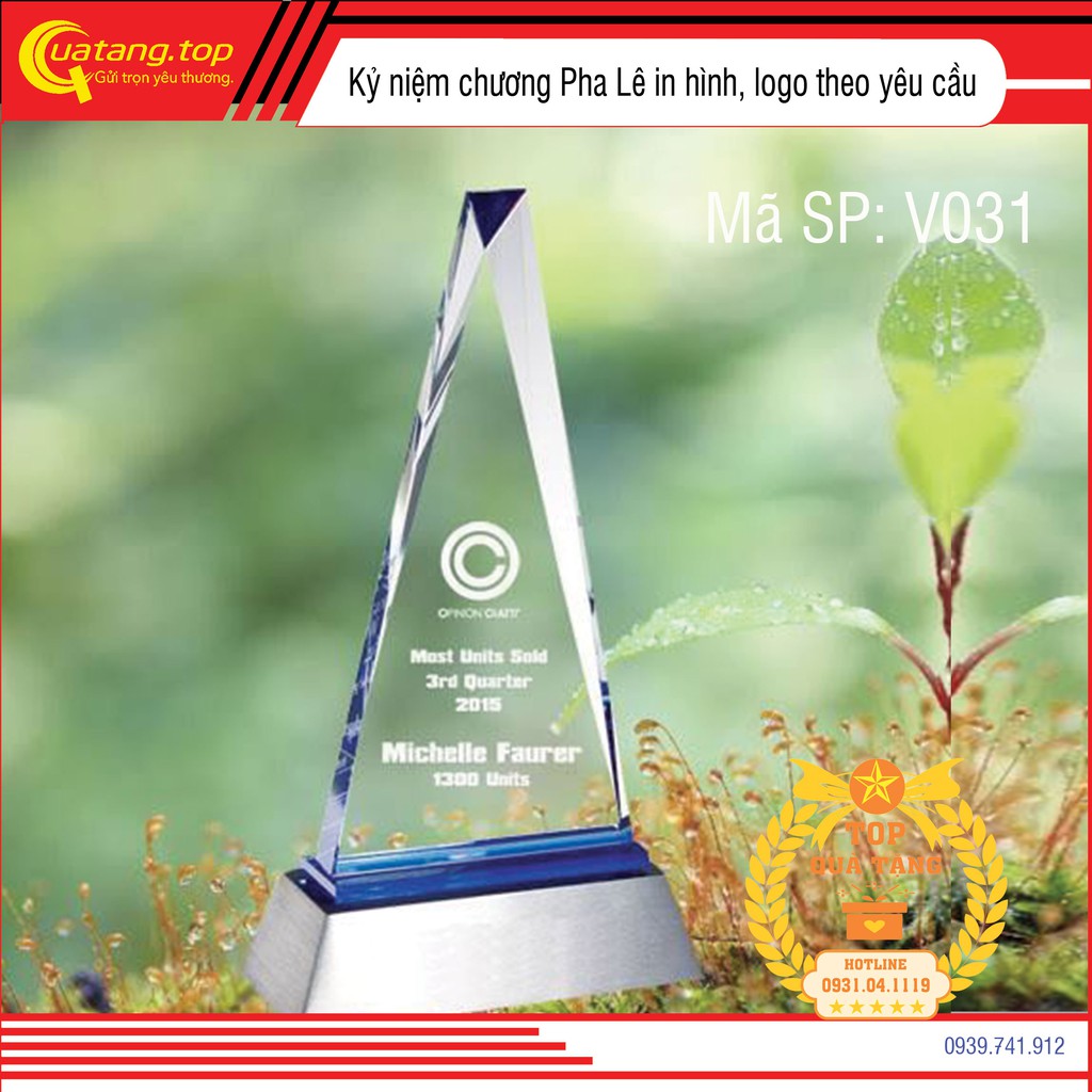 Cúp pha lê cao cấp TopGift quà tặng lưu niệm ý nghĩa tôn vinh cá nhân, tập thể
