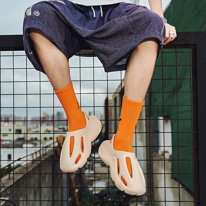 Dép Đi Trong Nhà Đế Dày Thoải Mái Chống Trượt Cho Nam Nữ