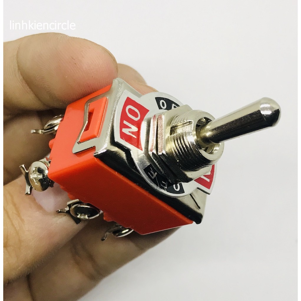 Công tắc đảo chiều motor DC công tắc gạt 6 chân ON OFF ON 15A 250VAC công suất tối đa 250W - LK0063