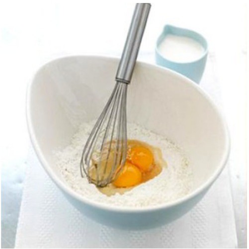Đánh trứng cầm tay Inox dễ sử dụng