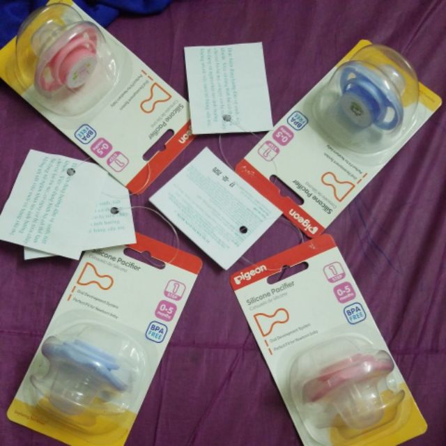 Núm ti. Ti giả Pigeon