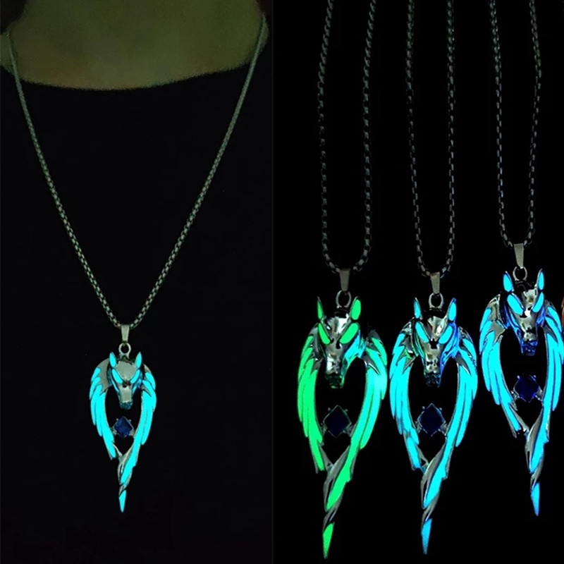 Vòng cổ Thép Titan Mặt Sói Phát Sáng Trong Bóng Tối Phong Cách Gothic Punk Cho Nam