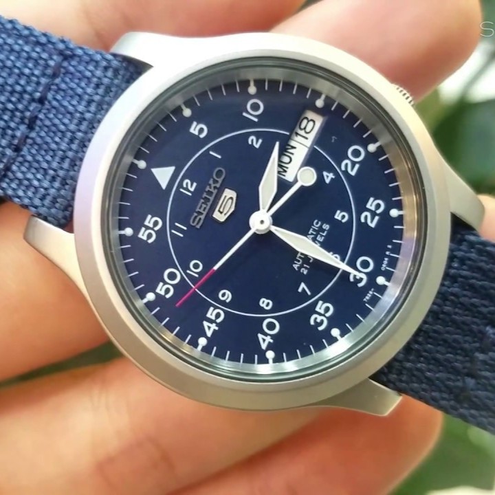 Đồng Hồ Nam Seiko 5 quân đội SNK807K2S - Máy cơ - Dây Nato Xanh lam - Mặt Xanh , chống nước , bảo hành chính hãng