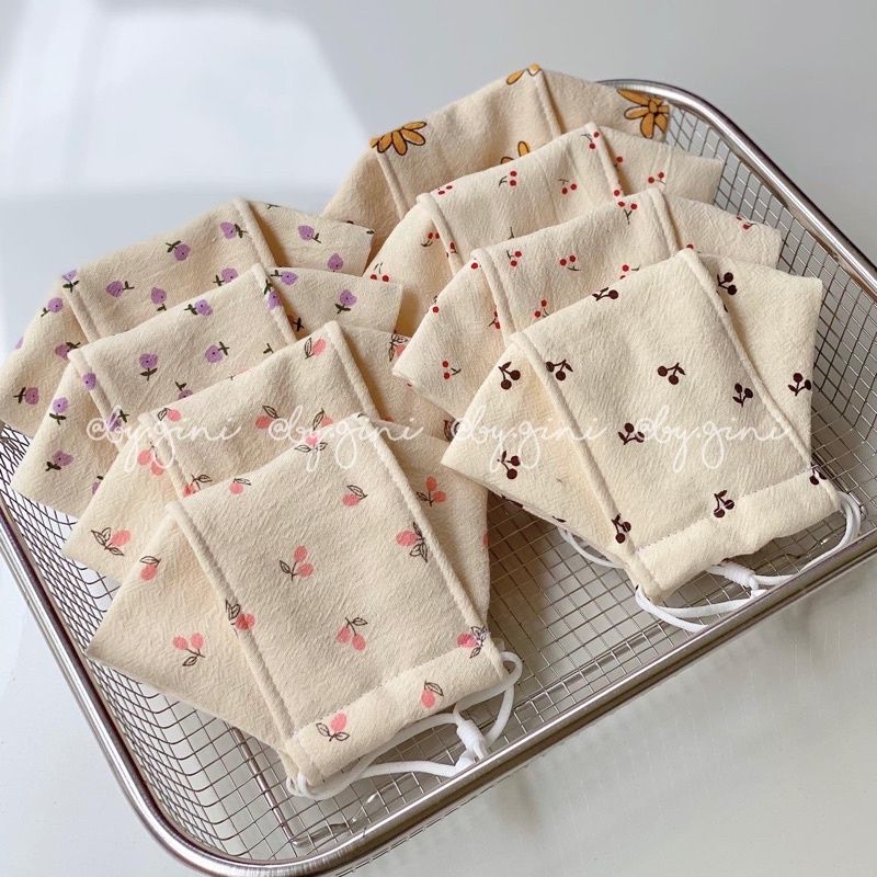 Khẩu trang vải thô cara 3D handmade @madebygini