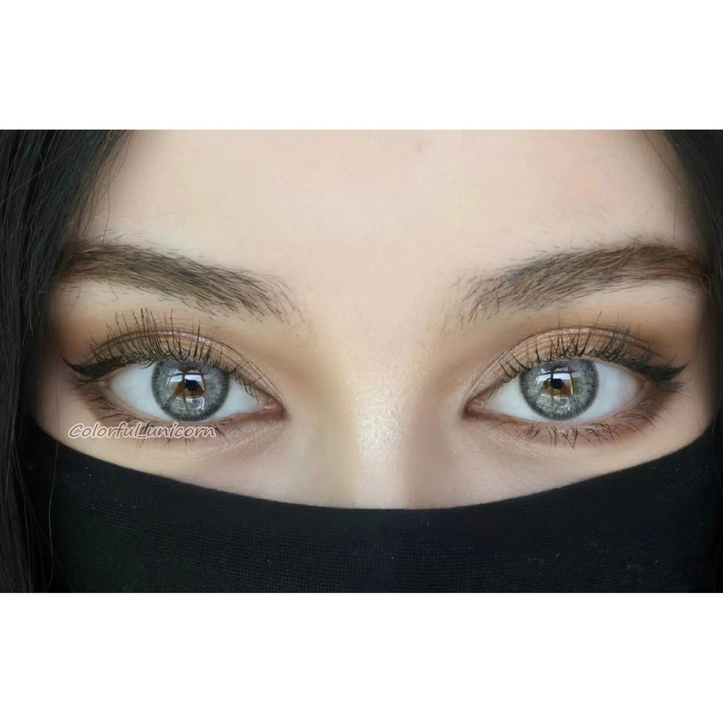 Kính áp tròng Colorhunter Dùng 1 Năm 14.0mm 0 - 8 Độ 1 cặp