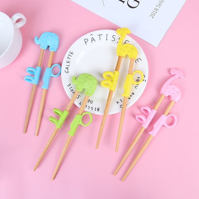 1 Đôi Đũa Tập Ăn Phong Cách Trung Hoa Cho Bé