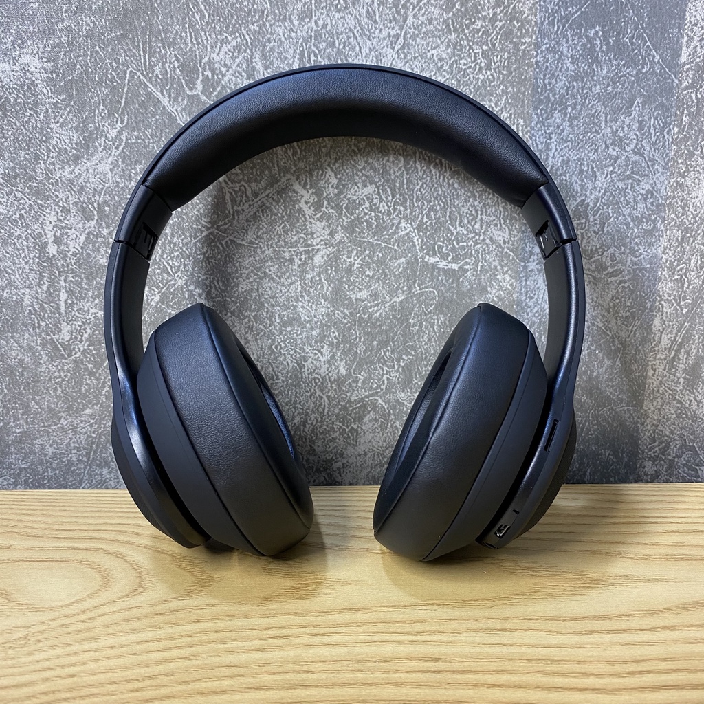 Tai Nghe Chụp Tai Gaming Bluetooth 5.0 E79 Thiết Kế Thể Thao Năng Động, Chống Ồn Cực Tốt