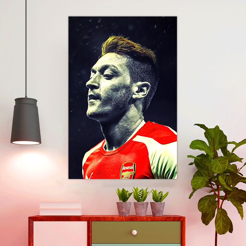 Tranh Dán Tường Kích Thước 40*60cm Hình Cầu Thủ Mesut Özil | Tranh Dán Decor Nhà Cửa , Quán Game