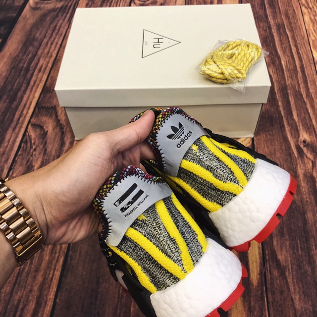 Giày Human Race Boost ép cao cấp bền êm nhẹ
