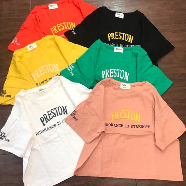 Áo thun croptop form rộng