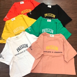 Áo thun croptop form rộng