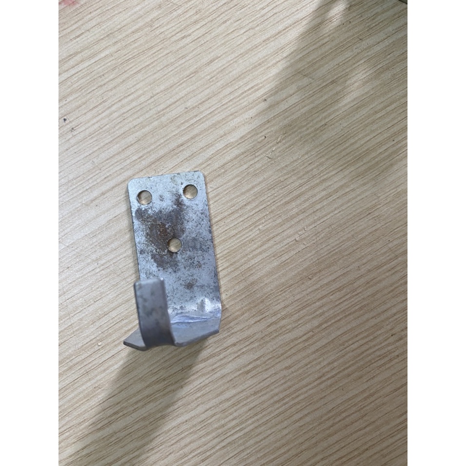 Móc treo bình chữa cháy bột 4kg