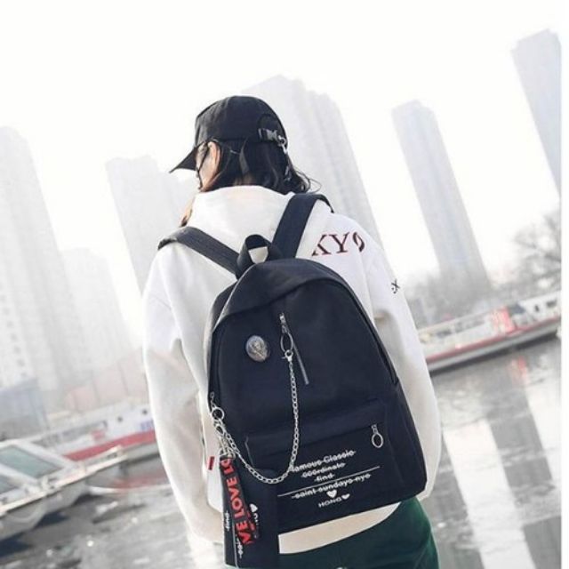 Cặp đi học dây xích nam | BigBuy360 - bigbuy360.vn