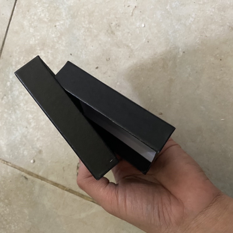 Hôp dây lưng kt 13x15x5