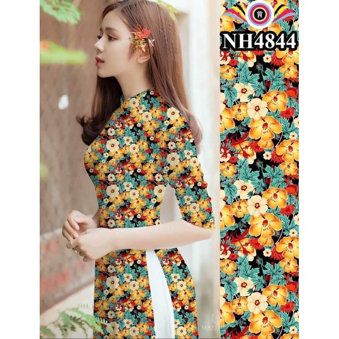 Bộ áo dài truyền thống may sẵn họa tiết hoa nhí