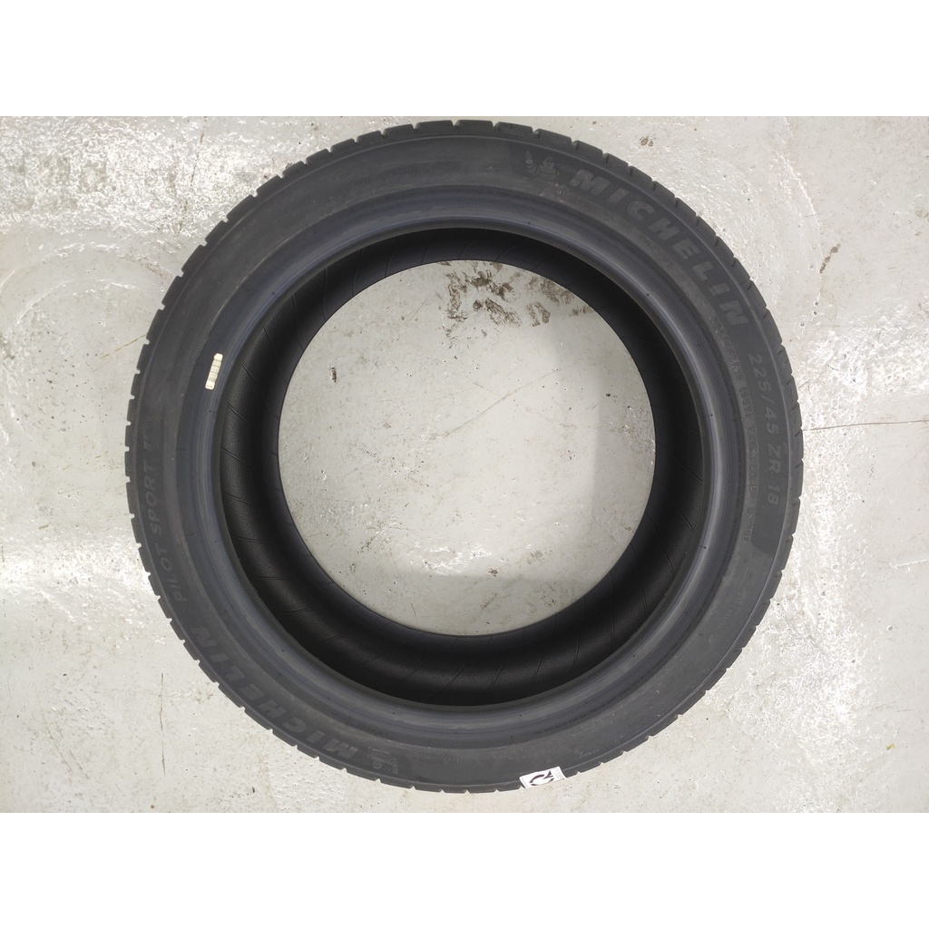 Lốp Michelin 225/45R18 Pilot Sport 5