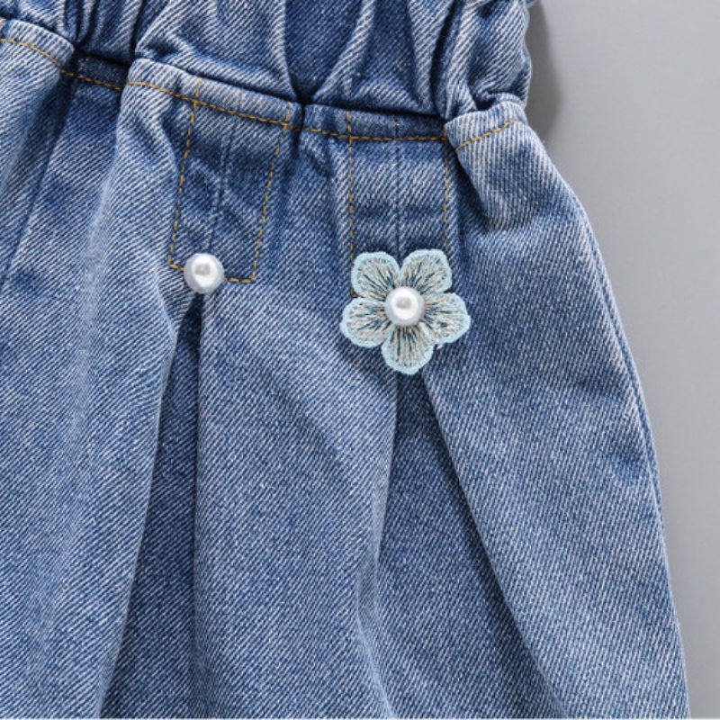 Quần Short Jean Viền Bèo Đính Ngọc Trai Thời Trang Cho Bé 3-7 Tuổi