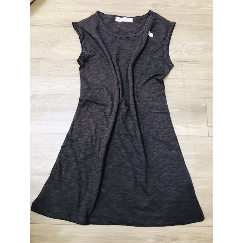 Đầm cotton xước sát nách cho bé gái